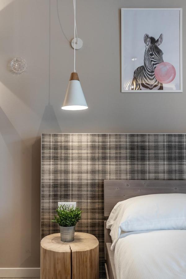 Sei Garda Apartments ペスキエーラ・デル・ガルダ エクステリア 写真