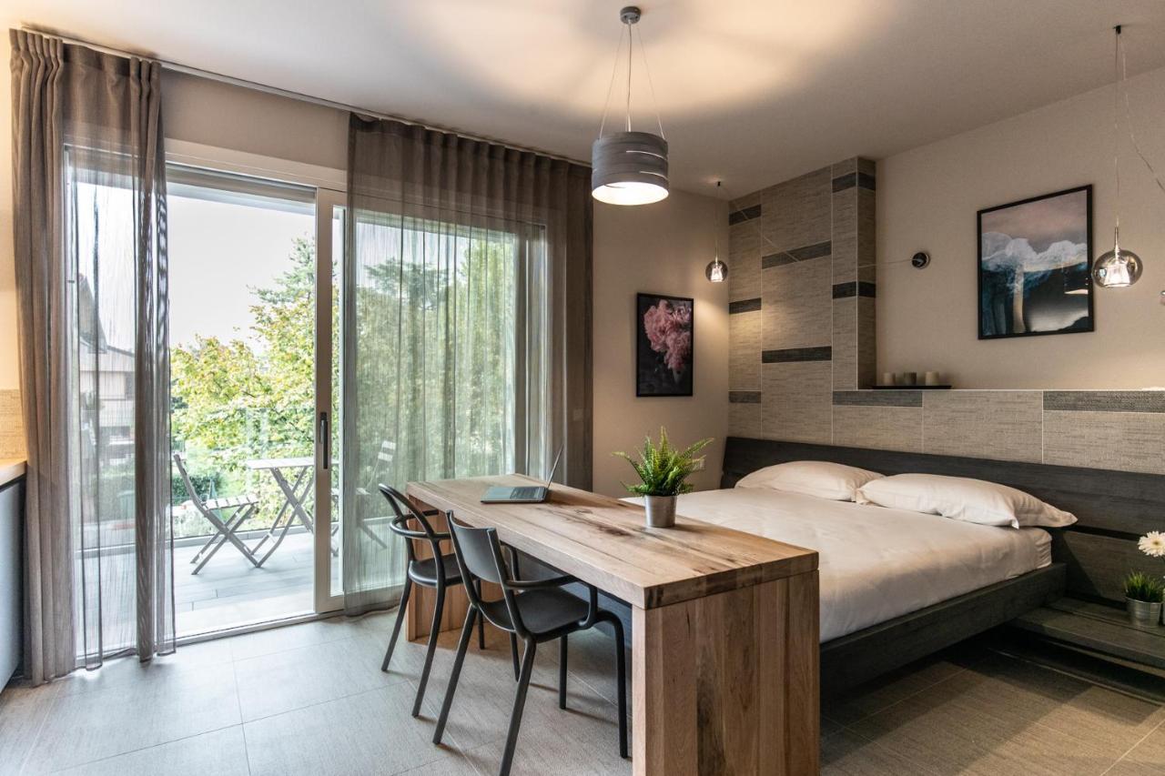 Sei Garda Apartments ペスキエーラ・デル・ガルダ エクステリア 写真