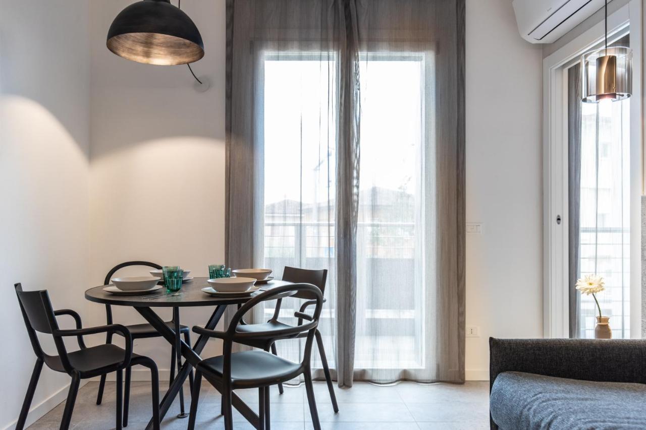 Sei Garda Apartments ペスキエーラ・デル・ガルダ エクステリア 写真